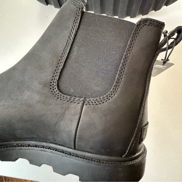 Sorel Ainsley Chelsea Boot Black - Picture 8 of 15